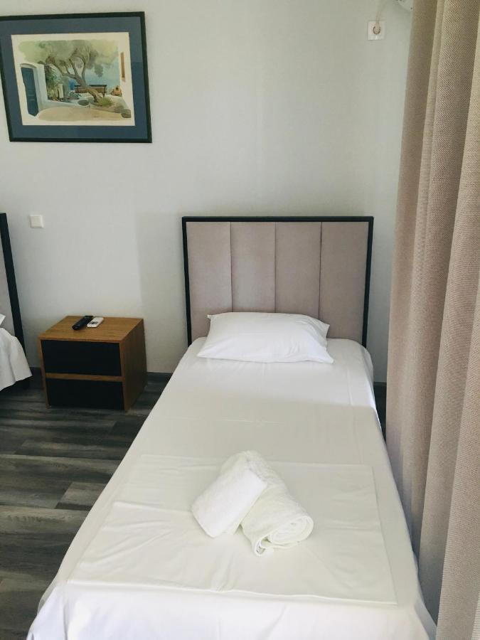 Irini Boutique Rooms!!! Himare Eksteriør bilde